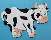 Lade das Bild in den Galerie-Viewer, Kuh aus Holz