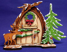 Lade das Bild in den Galerie-Viewer, Schild aus Holz mit Gravur "Willkommen"