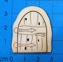 Lade das Bild in den Galerie-Viewer, Wichteltür 3cm, rund