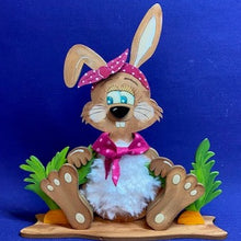 Lade das Bild in den Galerie-Viewer, Hase und Hasenmädchen zum Weben