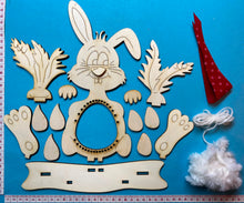 Lade das Bild in den Galerie-Viewer, Hase und Hasenmädchen zum Weben