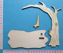 Lade das Bild in den Galerie-Viewer, Baum mit Bodenplatte