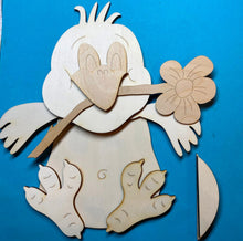 Lade das Bild in den Galerie-Viewer, Küken mit Blume im Schnabel, für Zaun
