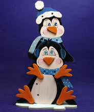 Lade das Bild in den Galerie-Viewer, 2 Pinguine übereinander, mit 3D-Teile, 30cm mit Löcher