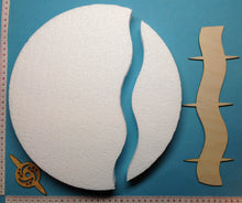 Lade das Bild in den Galerie-Viewer, Bastelset: Styroporform ca. 30cm mit Flussverbinder