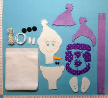 Lade das Bild in den Galerie-Viewer, Schneemannfrau "Yuki" aus Filz mit Säckchenbauch zum Nähen