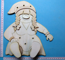 Lade das Bild in den Galerie-Viewer, sitzender Wichtel und Wichteldame