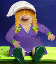 Lade das Bild in den Galerie-Viewer, sitzender Wichtel und Wichteldame