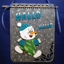 Lade das Bild in den Galerie-Viewer, Schneemann mit Topf aus Holz, Kantenhocker Schneemannkopf mit Hände und Füße