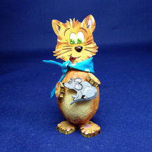 Lade das Bild in den Galerie-Viewer, Maus sitzend aus Holz