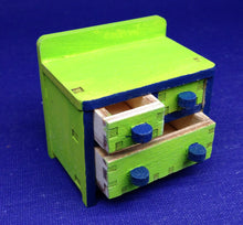 Lade das Bild in den Galerie-Viewer, Kommode aus Holz / Wickeltisch mit 3 Schubladen