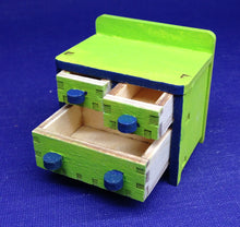 Lade das Bild in den Galerie-Viewer, Kommode aus Holz / Wickeltisch mit 3 Schubladen
