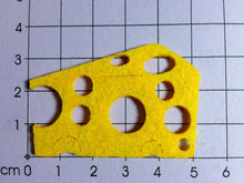 Lade das Bild in den Galerie-Viewer, Käse, Filz