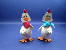 Lade das Bild in den Galerie-Viewer, Hahn mit großen Augen aus Holz mit Styropor-Bauch,
Bastelideen für Ostern, Osterbasteln einfach mit Kindern, Osterdeko selbst gestalten, Gockel aus Holz bemalen, Osterdekoration aus Holz gestalten, basteln für Osterdeko, Küken aus Holz, Ostergeschenk selber basteln, Ostereier gestalten, basteln zu Ostern mit Kindern, Küken aus Holz, basteln zu Ostern mit Kindern, Osterdeko selbst gestalten, Osterdekoration aus Holz gestalten, Ostergeschenk selber basteln, Ostereier gestalten, Osterbasteln einfach mit Kin