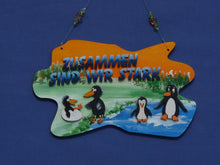 Lade das Bild in den Galerie-Viewer, 6cm Weihnachtsbasteln, Pinguine malen, Pinguinbaby aus Holz, basteln mit Kindern einfach, Tiere basteln mit Holz, Pinguin im Winter gestalten, Geschenkidee für Weihnachten, Weihnachtsdekoration, Weihnachtsdeko gestalten, weihnachtliches Bastelset, Pinguin aus Holz basteln, Bastelidee Weihnachten, Geschenkidee für Weihnachten, Tiere basteln mit Holz, Weihnachtsdekoration, Bastelidee Weihnachten, weihnachtliches Bastelset, Pinguin aus Holz basteln, basteln mit Kindern einfach, Weihnachtsdeko gestalten, Ping