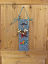 Lade das Bild in den Galerie-Viewer, Stern aus Holz in Dose 3,5cm Sterne malen, Sterne aus Holz basteln, Weihnachtsbasteln, basteln mit Kindern im Winter, Geschenkidee für Weihnachten, basteln mit Holz, Weihnachtsdekoration, Bastelidee Winter, Deko mit Sternen aus Holz gestalten, Winterdeko selbst gestalten, Weihnachtsdeko gestalten, Sterne basteln Weihnachten, STH 50D35