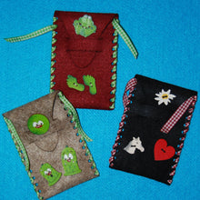 Lade das Bild in den Galerie-Viewer, Muschel als Knopf 3cm Knöpfe zum Dekorieren, Knöpfe, Tiereknöpfe, Knopf zum Nähen, Knöpfe mit Gesicht, Knopf aus Holz, Knopf zum Basteln, Knöpfe zum Bemalen, Holzknopf, Muschel Knopf, BUH 1903