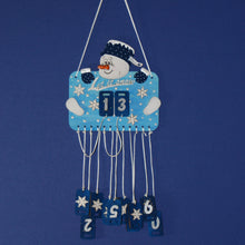 Lade das Bild in den Galerie-Viewer, Schneemann mit Topf aus Holz, Kantenhocker
Schneemannkopf mit Hände und Füße Schneemann aus Holz basteln, basteln mit Holz, weihnachtliches Bastelset, Weihnachtsdekoration, Bastelset Weihnachten, Geschenkidee für Weihnachten, Schneemann aus Holz gestalten, Weihnachtsdeko gestalten, basteln mit Kindern im Winter, Schneemann zum setzen malen, Weihnachtsbasteln, Bastelidee Winter, basteln mit Holz, weihnachtliches Bastelset, Weihnachtsdekoration, Schneemann zum setzen malen, Geschenkidee für Weihnachten, bas