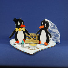 Lade das Bild in den Galerie-Viewer, Just married 8cm Schild für alle Anlässe, Holz bemalen Acryl, Schilder mit Schriftzug, Holzteile bemalen, Basteln mit Holz, Basteln mit Holz für Kinder, Holz bemalen, Schrifttafeln, Banner mit Schriftzug zum Geburtstag, Holzideen , Schild zum Basteln, Holzteile, Basteln mit Holz, Holzkunst, Schrifttafeln, Holzteile, Schild für alle Anlässe, Holzideen , Schilder mit Schriftzug, Holzkunst, Basteln mit Holz, Holzteile bemalen, Holz bemalen Acryl, Basteln mit Holz für Kinder, Holz bemalen, Schild zum Basteln,