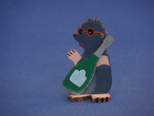 Lade das Bild in den Galerie-Viewer, Sektflaschen aus Holz Hochzeitskarte basteln, Hochzeits Einladung, Holz bemalen mit Acryl, Hochzeitsdeko aus Holz, Hochzeitsgeschenk selbermachen, Brautpaar aus Holz basteln, Sektflaschen aus Holz, Holzkunst, Hochzeitsdeko, Holzteile für hochzeit, Holzideen , Hochzeits Danke Karten basteln, Basteln mit Holz, Holz bemalen,  Basteln mit Holz, Holzteile für hochzeit, Hochzeits Danke Karten basteln, Holz bemalen, Hochzeitsgeschenk selbermachen, Hochzeitsdeko aus Holz, Sektflaschen aus Holz, Holzideen , Brautpa