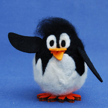 Lade das Bild in den Galerie-Viewer, Basteln mit Kindern, Pinguin zum Filzen, Nadelfizen, Tiere trocken filzen, Filzen mit Kindern, Lustige Figuren zum Filzen, Filzset, Basteln mit Filz, Bastelideen zum Filzen, RGH 7106SB