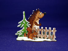 Lade das Bild in den Galerie-Viewer, Ständer mit Felsen aus Holz Ständer für Tiere, Ständer mit Steine, Ständer mit Felsen, Holzständer, Halter für Bastelartikel, Holzständer, Ständer mit Steine, Ständer für Tiere, Ständer mit Felsen, Halter für Bastelartikel, DAH 3514