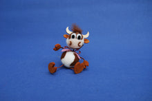 Lade das Bild in den Galerie-Viewer, Kuh Funny Schlenker Bastelsets zum Trockenfilzen /
Nadelfilzen Bastelideen zum Filzen, Nadelfizen, Kuh zum Filzen, Basteln mit Filz, Lustige Figuren zum Filzen, Filzen mit Kindern, Basteln mit Kindern, Filzset, Tiere trocken filzen, Filzen mit Kindern, Filzset, Nadelfizen, Basteln mit Filz, Bastelideen zum Filzen, Lustige Figuren zum Filzen, Kuh zum Filzen, Tiere trocken filzen, Basteln mit Kindern, RGH 6706SB