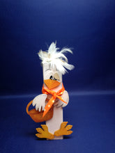 Lade das Bild in den Galerie-Viewer, Henne als Pfahltier aus Holz Küken aus Holz, basteln für Osterdeko, Osterdekoration aus Holz gestalten, Osterdeko selbst gestalten, Ostereier gestalten, basteln zu Ostern mit Kindern, Bastelideen für Ostern, Ostergeschenk selber basteln, Bastelset aus Holz zum Basteln, Osterbasteln einfach mit Kindern, Küken aus Holz bemalen, Ostereier gestalten, Küken aus Holz, Osterdeko selbst gestalten, Osterbasteln einfach mit Kindern, Bastelset aus Holz zum Basteln, Osterdekoration aus Holz gestalten, basteln zu Oste