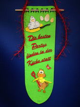Lade das Bild in den Galerie-Viewer, Ostergeschenk selber basteln, Hahn, Osterdekoration aus Holz gestalten, Osterbasteln mit Kindern einfach, Geflügel, Basteln für Osterdeko, Hähnchen, basteln mit Kindern, Osterbasteln einfach mit Kindern, Hühnchen, Henne, Basteln zu Ostern mit Kindern, Gockel, Osterdeko selbst gestalten, Bastelideen für Ostern, Küken , KKH 7210