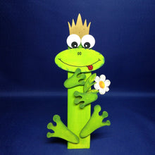 Lade das Bild in den Galerie-Viewer, Frosch als Pfahltier aus Holz Dekoration mit Kindern gestalten, Bastelset Frosch einfach, Frösche bemalen, Tiere aus Holz gestalten, Bastelset aus Holz, Jahresdeko basteln, Deko gestalten, Bastelidee für Kinder, Basteln mit Kindern, Tiere basteln mit Holz, Bastelset Frosch einfach, Bastelidee für Kinder, Tiere aus Holz gestalten, Bastelset aus Holz, Dekoration mit Kindern gestalten, Deko gestalten, Frösche bemalen, Tiere basteln mit Holz, Basteln mit Kindern, Jahresdeko basteln, PFR 8804SB