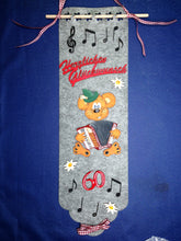 Lade das Bild in den Galerie-Viewer,   Karte zum Geburtstag basteln, Holzteile zum Selbstgestalten, Musikinstrumente aus Holz, Basteln mit Holzteilen, Geschenk zum Geburtstag, Musikinstrumente zum Bemalen, Tischdeko selbermachen, Basteln mit Holz, Streuteile diy, Holzteile bemalen, Kleine Holzteile, Holzteile, Basteln mit Kindern, Streuteile basteln, Einladungskarten basteln, Noten und Notenschlüssel, Streuteile aus Holz, Holzteile für alle Anlässe,  MZH 5105