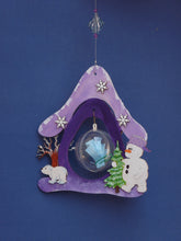 Lade das Bild in den Galerie-Viewer, Schneemann mit Topf und Baum aus Holz basteln mit Kindern im Winter, Geschenkidee für Weihnachten, Schneemann aus Holz gestalten, basteln mit Holz, Schneemann malen, Bastelidee Winter, Winterdeko selbst gestalten, Schneemann aus Holz basteln, Weihnachtsbasteln, Weihnachtsdekoration, Weihnachtsdeko gestalten, Schneemann basteln Weihnachten, Schneemann malen, Bastelidee Winter, Schneemann basteln Weihnachten, Schneemann aus Holz gestalten, basteln mit Kindern im Winter, Winterdeko selbst gestalten, Schneema