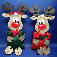 Lade das Bild in den Galerie-Viewer, Rentier aus Filz mit Säckchenbauch zum Nähen Rentiere basteln, Geschenkidee Weihnachten, Weihnachtsgeschenke, Weihnachtsbasteln, Nähen für Anfänger, Rentiere nähen, Basteln mit Kindern Winter, Nähen für Kinder, Bastelideen Nikolaus, Basteln mit Kindern Weihnachten einfach, Rentiere Nähset, Nähen mit Kindern, Bastelideen aus Filz, Weihnachtsgeschenke nähen, Geschenkidee Nikolaus, Nähen mit Kindern, Geschenkidee Nikolaus, Rentiere Nähset, Basteln mit Kindern Winter, Rentiere nähen, Bastelideen aus Filz, Bas