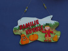 Lade das Bild in den Galerie-Viewer, Vogelscheuche aus Holz Vogelscheuche malen, Dekoidee für Zuhause, Bastelzubehör aus Holz, Holzbastelartikel, Figuren aus Holz malen, Dekoration für den Herbst, Kinder basteln Herbstfiguren, Figuren aus Holz basteln, basteln mit Kindern, Dekoration für den Herbst, basteln mit Kindern, Bastelzubehör aus Holz, Kinder basteln Herbstfiguren, Figuren aus Holz malen, Holzbastelartikel, Vogelscheuche malen, Figuren aus Holz basteln, Dekoidee für Zuhause, DAH 4970