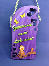Lade das Bild in den Galerie-Viewer, Schild mit augeschnittenen Herzen schmal aus Holz Schild zum Geburtstag, Schilder aus Holz, Schild fürs Kinderzimmer, Schild zur Hochzeit basteln, Schild zur Geburt, Schilder zum Basteln, Holzideen , Holz bemalen, Schild zur Taufe, Basteln mit Holz, Basteln mit Holz für Kinder, Türschild, Schilder für den Eingang,   RXH 1640
