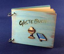 Lade das Bild in den Galerie-Viewer, Scrapbook "Gästebuch" aus Holz und 6 Einlegeseiten Fotoalbum scrapbooking, Fotoalbum diy, Scrapbookideen, Fotoalbum gestalten, Fotoalbum zum Basteln, Fotoalbuminspiration, Fotoalbum Gestaltungsideen, Scrapbooks, Fotoalbum zum Bemalen, Scrapbookideen, Fotoalbuminspiration, Fotoalbum zum Basteln, Fotoalbum Gestaltungsideen, Scrapbooks, Fotoalbum diy, Fotoalbum zum Bemalen, Fotoalbum gestalten, Fotoalbum scrapbooking, MEB 5025