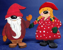 Lade das Bild in den Galerie-Viewer, Wichtel als Standfigur aus Holz Wichtelmann für Fairy House, Wichtelhaus , Fairyhouse Landschaften , Holzartikel zum Basteln , Wichtelmann aus Holz, Märchenwelt gestalten, Holzartikel zum Bemalen , Wichtelhausbasteln, Fairyhousezumbasteln , Bastelideen für fairy house , Wichtellandschaft, Wichtellandschaft, Wichtelhausbasteln, Holzartikel zum Basteln , Fairyhousezumbasteln , Wichtelmann für Fairy House, Wichtelmann aus Holz, Wichtelhaus , Fairyhouse Landschaften , Bastelideen für fairy house , Märchenwelt