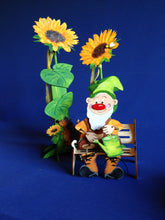 Lade das Bild in den Galerie-Viewer, Blumen zum Geburtstag, Sonnenblume, Blumen aus Holz, Blumen zum Dekorieren, Streuteil Blume, Blumen zum Bemalen, Blumen für Gartendeko, Blumen zum Kartengestalten, Blumen zum Basteln, SBH 3106