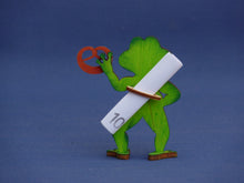 Lade das Bild in den Galerie-Viewer, Frosch aus Holz
Standfigur Bastelideen Sommer, Standfigur Frosch, Bastelset aus Holz, Bastelideen Frühjahr, Frosch zum Stellen, Geldgeschenk gestalten, Frosch zum Hinstellen, Geldgeschenk selber basteln, Frosch aus Holz basteln, basteln mit Kindern, Frosch zum Hinstellen, Geldgeschenk gestalten, Bastelset aus Holz, Frosch aus Holz basteln, basteln mit Kindern, Standfigur Frosch, Bastelideen Sommer, Geldgeschenk selber basteln, Bastelideen Frühjahr, Frosch zum Stellen, FRH 8115SB