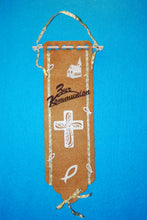 Lade das Bild in den Galerie-Viewer,   Holzteile für alle Anlässe, Geschenke zur Taufe, Kelche aus Holz, Holzfische, Fische aus Holz, Holzteile für Kommunion, Einladungskarten basteln, Holzkreuze, Tischdeko Selbermachen, Holzteile zum Selbstgestalten, Holzteilchen zur Deko, Holzteile für Firmung, Holzteile zur Taufe, Holzteile für Konfirmation, Puzzlekreuz,  KFH 33D30