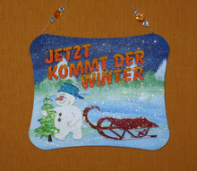 Lade das Bild in den Galerie-Viewer, Schneemann mit Topf und Baum aus Holz Schneemann malen, Winterdeko selbst gestalten, Weihnachtsbasteln, Bastelidee Winter, Schneemann basteln Weihnachten, Geschenkidee für Weihnachten, Weihnachtsdeko gestalten, Weihnachtsdekoration, Schneemann aus Holz basteln, Schneemann aus Holz gestalten, basteln mit Holz, basteln mit Kindern im Winter, Bastelidee Winter, Schneemann basteln Weihnachten, basteln mit Holz, Weihnachtsdeko gestalten, basteln mit Kindern im Winter, Weihnachtsbasteln, Schneemann aus Holz ges