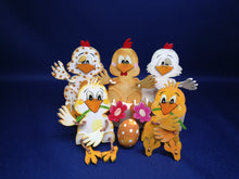 Lade das Bild in den Galerie-Viewer, Küken aus Schlenker-Figur basteln zu Ostern mit Kindern, Bastelset aus Holz zum Basteln, Ostereier gestalten, Osterdekoration aus Holz gestalten, Osterbasteln einfach mit Kindern, Küken aus Holz bemalen, Küken aus Holz, Bastelideen für Ostern, Osterdeko selbst gestalten, Ostergeschenk selber basteln, basteln für Osterdeko, Bastelset aus Holz zum Basteln, Osterbasteln einfach mit Kindern, basteln zu Ostern mit Kindern, Küken aus Holz, Bastelideen für Ostern, Osterdeko selbst gestalten, Ostereier gestalten,