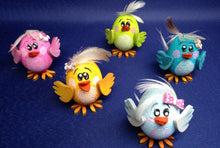 Lade das Bild in den Galerie-Viewer, kleine Vögel aus Styropor und Holz Vogelbastelset, Deko mit Kindern gestalten, Vögel malen mit Kinder, Holzbastelzubehör, Vogel basteln mit Kindern, Vögel bemalen, Bastelmaterial aus Holz, Bastelideen für Kinder, Kindergeburtstagsbasteln, Styropor gestalten, Frühjahrsdekoration basteln, Bastelzubehör aus Holz, Bastelset für Kinder, Holzbastelartikel,   DVL 2704SB