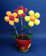 Lade das Bild in den Galerie-Viewer, Nähen für Anfänger, Basteln im Frühling, Basteln mit Kind, Basteln für den Frühling, Bastelideen für Mama, Muttertag, Blumen Nähset, Bastelideen zum Geburtstag, Geschenkidee, Dekoidee Frühling, Bastelideen für Kinder, Bastelideen für Oma, Frühlingsideen, NBL 3608-P07