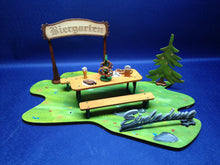 Lade das Bild in den Galerie-Viewer, Biertischgarnitur aus Holz Wichtelhausbasteln, Fairyhouse , Brezenständer aus Holz, Wichtelhaus , Fairyhousezumbasteln , Holzartikel zum Bemalen , Bastelideen für fairy house , Biertisch aus Holz, Fairyhouse Landschaften , Holzartikel zum Basteln , Wichtellandschaft, Biertischgarnitur für Fairy House, fairygarden, WHL 6554SB