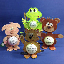 Lade das Bild in den Galerie-Viewer, 20cm Bastelidee für Kinder, Bastelset Schwein, Basteln mit Kindern, Tiere für Lichterketten basteln, Jahresdeko basteln, Bastelset aus Holz, Nachtlicht für Kinder basteln, Figuren bemalen, Tiere basteln mit Holz, Tiere aus Holz gestalten, Dekoration mit Kindern gestalten, Deko gestalten, Dekoration mit Kindern gestalten, Bastelidee für Kinder, Bastelset Schwein, Tiere basteln mit Holz, Tiere aus Holz gestalten, Deko gestalten, Basteln mit Kindern, Nachtlicht für Kinder basteln, Jahresdeko basteln, Figuren