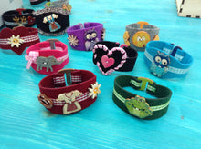 Lade das Bild in den Galerie-Viewer, Frosch als Knopf 3 cm Knopf zum Basteln, Knöpfe mit Gesicht, Holzknopf, Knopf zum Nähen, Knöpfe zum Bemalen, Knöpfe, Knöpfe zum Dekorieren, Knopf aus Holz, Tiereknöpfe, Frosch Knopf, BUH 8803