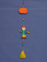 Lade das Bild in den Galerie-Viewer, Vogelscheuche aus Holz Figuren aus Holz basteln, Dekoidee für Zuhause, Kinder basteln Herbstfiguren, Holzbastelartikel, basteln mit Kindern, Dekoration für den Herbst, Figuren aus Holz malen, Bastelzubehör aus Holz, Vogelscheuche malen, Dekoidee für Zuhause, basteln mit Kindern, Dekoration für den Herbst, Bastelzubehör aus Holz, Kinder basteln Herbstfiguren, Vogelscheuche malen, Figuren aus Holz malen, Holzbastelartikel, Figuren aus Holz basteln, DAH 4970