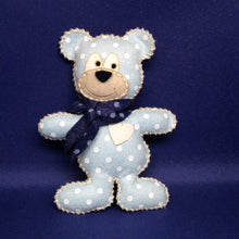 Lade das Bild in den Galerie-Viewer, Nähen für Anfänger, Teddy zum basteln, Geschenkidee zum Geburtstag, Geschenkidee Baby, Teddy zum Nähen, Geschenkidee, Teddy zum selbermachen, Teddy Nähset, Geschenkidee zur Geburt, Geschenkidee zur Hochzeit, TEF 1715SB-P47