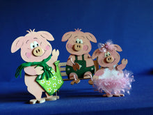 Lade das Bild in den Galerie-Viewer, Stand Schwein aus Holz Glückbringer gestalten, Schweinchen bemalen, Basteln mit Kindern, Bastelset für Bauernhof, Glücksschweinchen basteln, Schweine basteln, Bastelset aus Holz, Tiere aus Holz zum stellen, Jahrsesdeko basteln, Dekoration mit Kindern gestalten, Bastelset aus Holz, Dekoration mit Kindern gestalten, Tiere aus Holz zum stellen, Jahrsesdeko basteln, Glückbringer gestalten, Schweinchen bemalen, Basteln mit Kindern, Glücksschweinchen basteln, Schweine basteln, Bastelset für Bauernhof, POH 8416